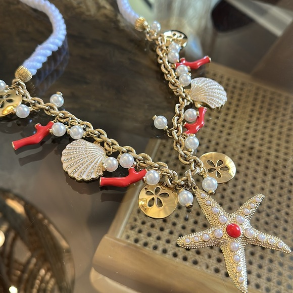 Lilly Pulitzer Mermaid necklace - Picture 2 of 3